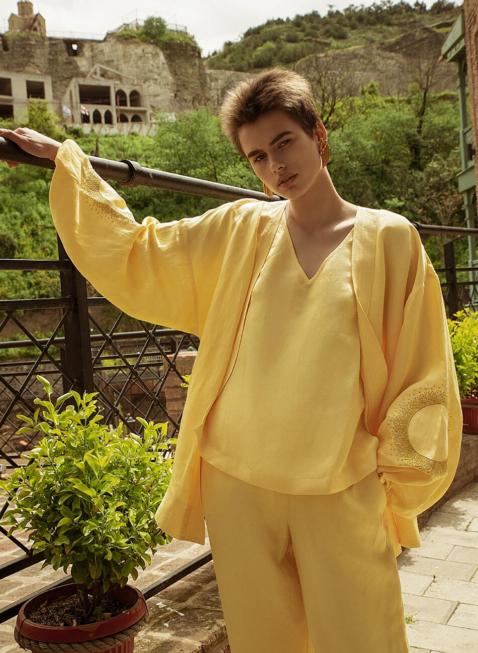 DSC_5386-Edit Коротке кімоно з льону WONDER (WNDR_ss21_lye_01)