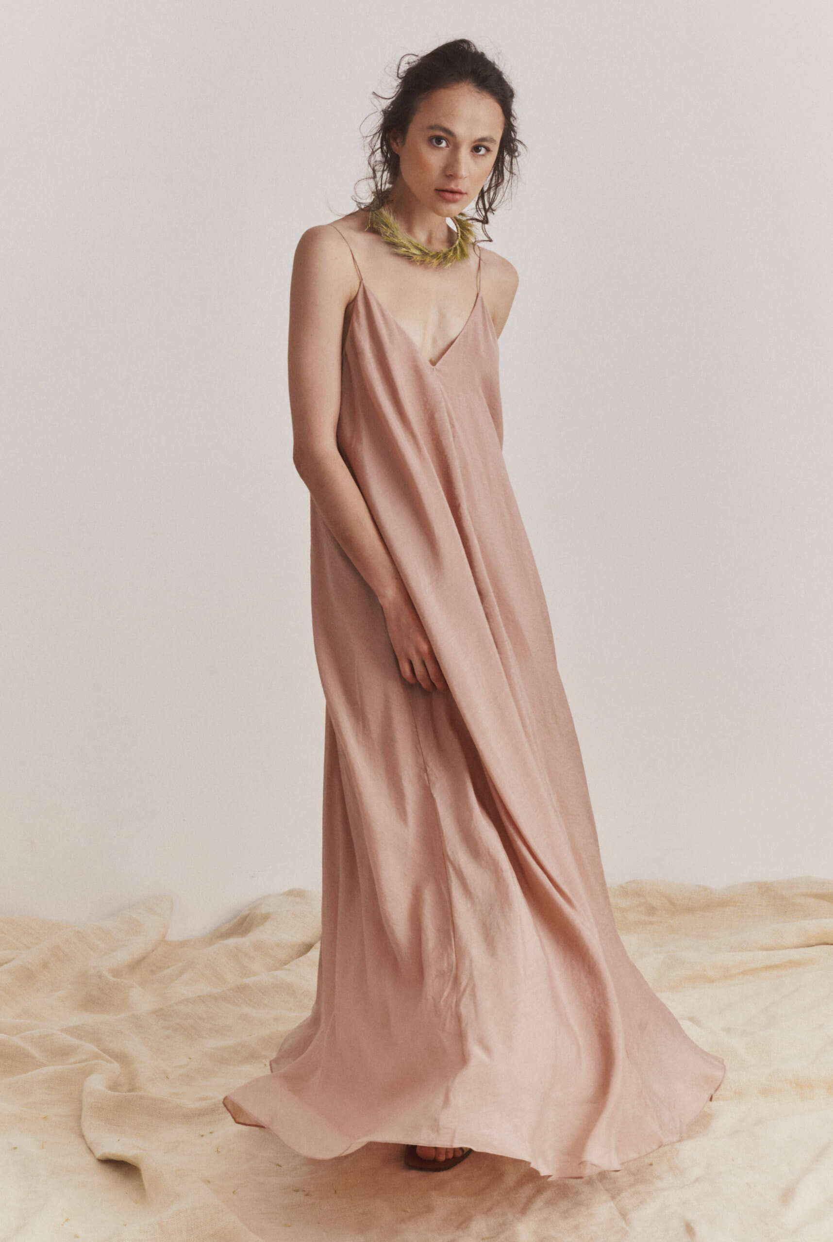 Сукня бежева (3) Сукня на бретелях Vilna ZHARKO (ZHRK_zkss220040-beige) - фото 4