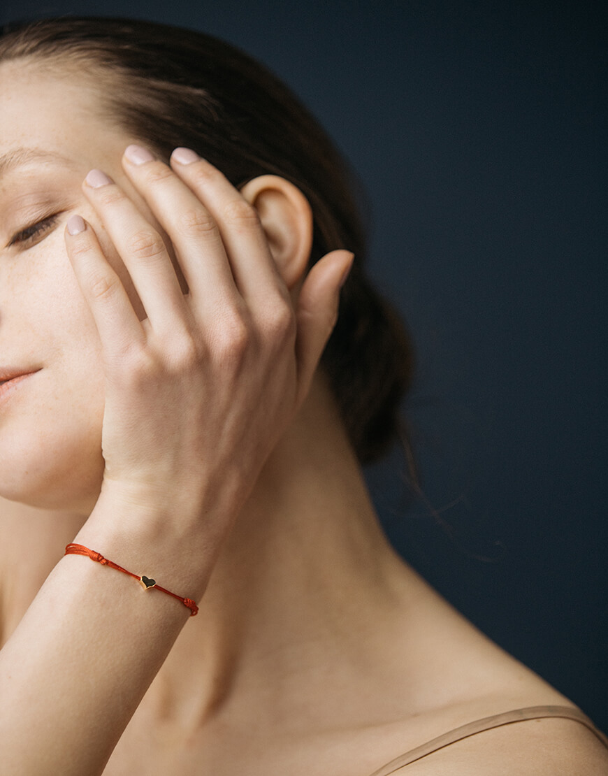 2023_02_07_5434 Браслет з червоною ниточкою та сердечком IVA JEWELRY (IVA_RS01) - фото 4