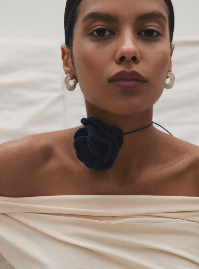 Квітка ручної в'язки IAM (IAM_DRK/FLWR)