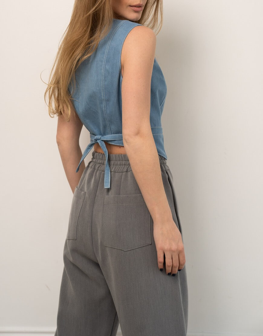 167ABBD4-FBA1-40D2-B0B3-85F8F3FB842D Джинсовий жилет на гудзиках XM BY MALINOVSKAYA (XM_небо_6) - фото 6