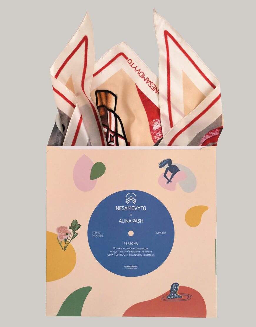 DSCF0502 Шовкова хустка Churai з двостороннім друком NESAMOVYTO (NST_CR1W) - фото 6