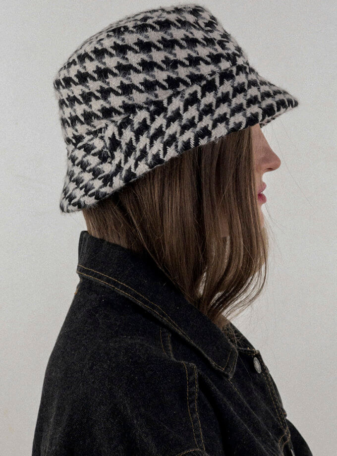 Класична панама Black&white FURT (FR_BCKT-GL-FRT)