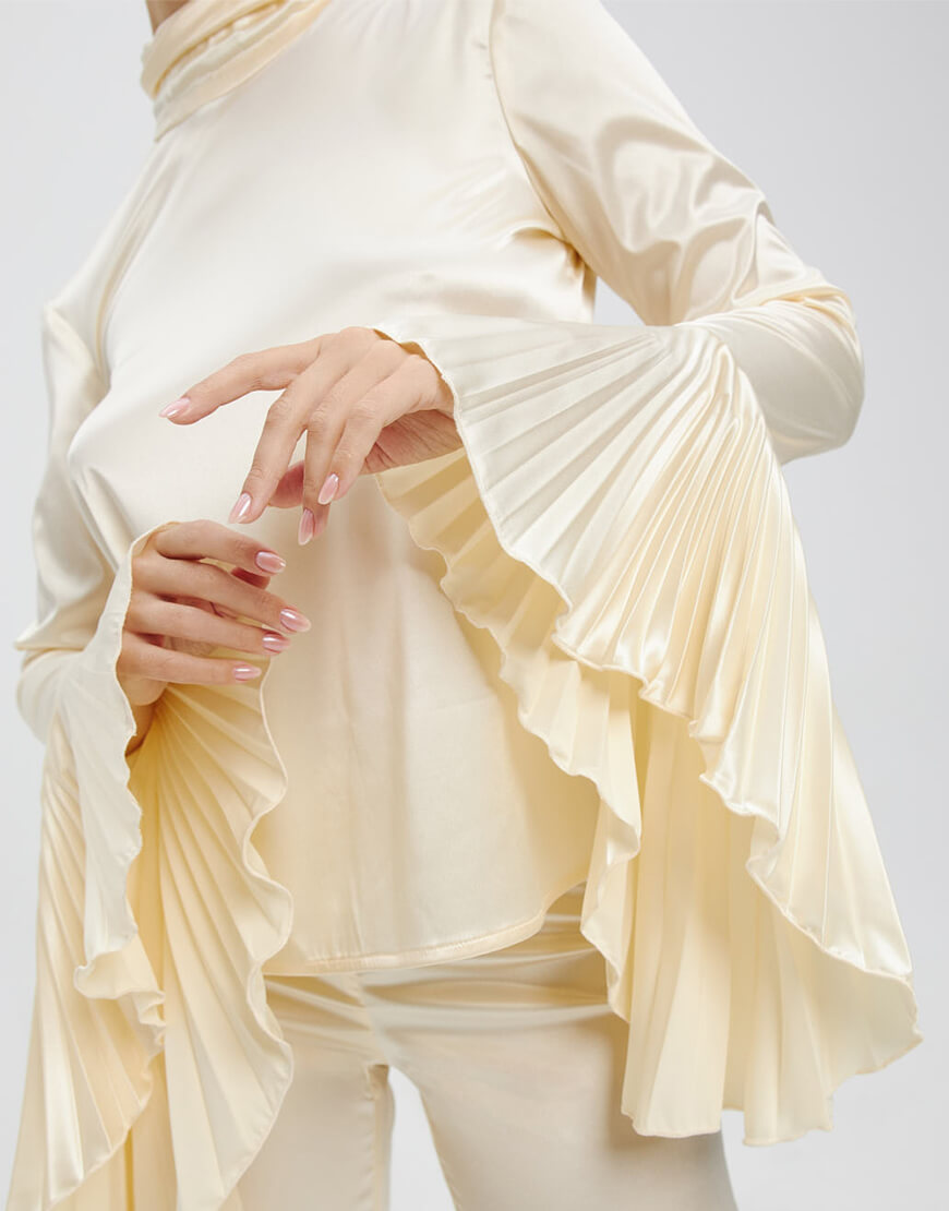 31 Костюм з блузою та штанами з віскози молочного кольору THE ESSENCE (ESSNC_TE-24) - фото 6