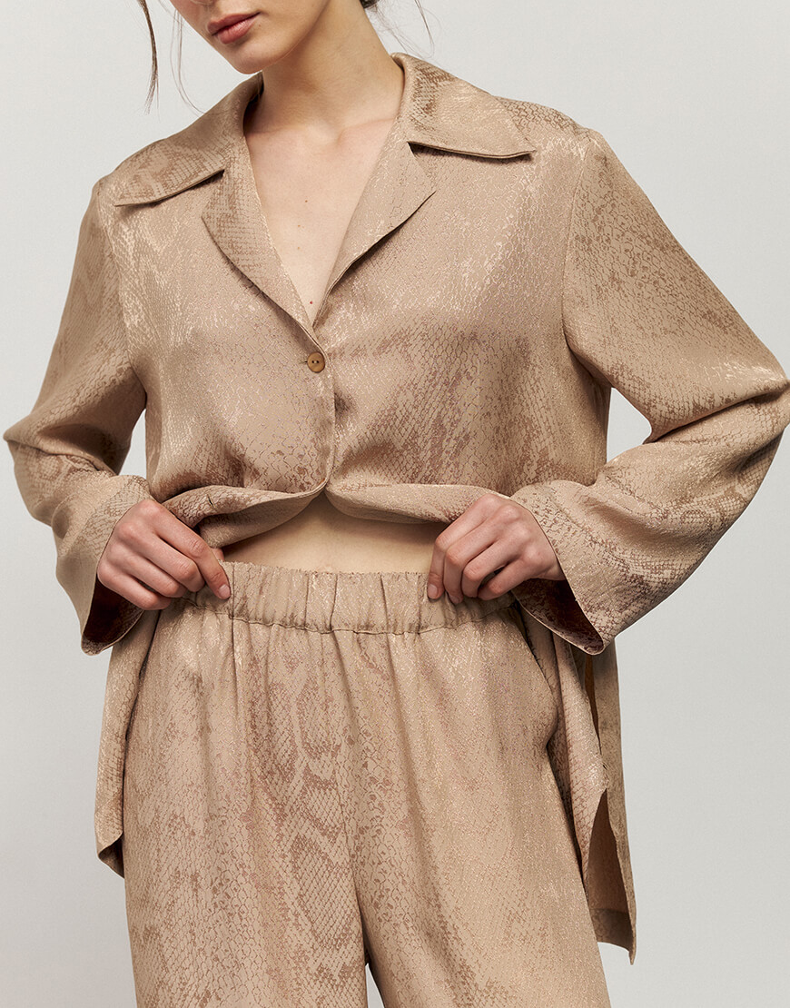 brand_2983 (2) Бежева сорочка з анімалістичним принтом рептилія KOLOSOVA (KLSVSUM244) - фото 2