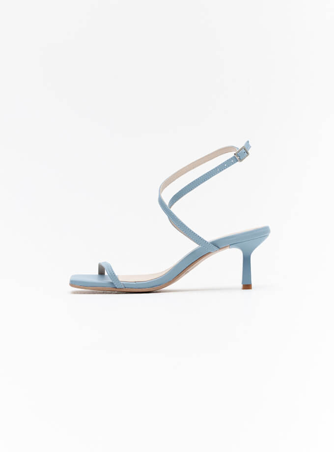 Босоніжки Withnee блакитні WILLO (WLL_KP3-Z38-6130-990)