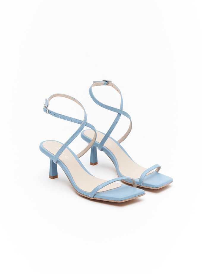 Босоніжки Withnee блакитні WILLO (WLL_KP3-Z38-6130-990)