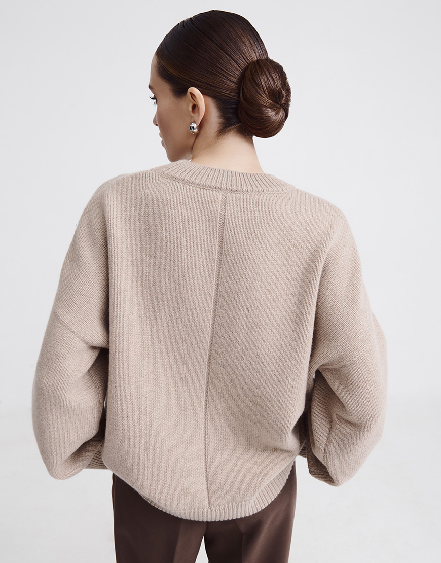 8627_PS Светр оверсайз з круглою горловиною з вовни мериноса та кашеміру FIORE BIANCO (FB1202_mokko) - фото 2