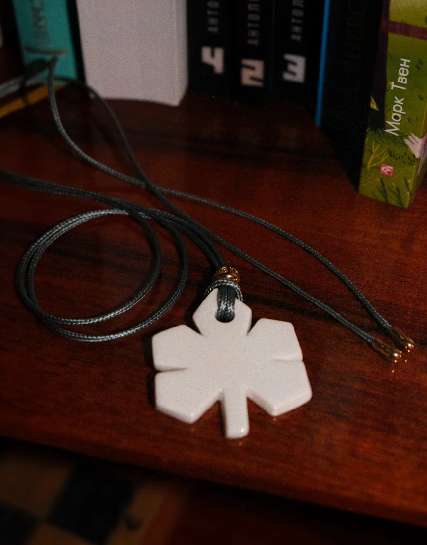 C4EDE140-C55C-4E0E-AF35-69B422318E9C Підвіска Каштани Києва NI GRAMA DRAMY (NGD_acc-kasht-white) - фото 3