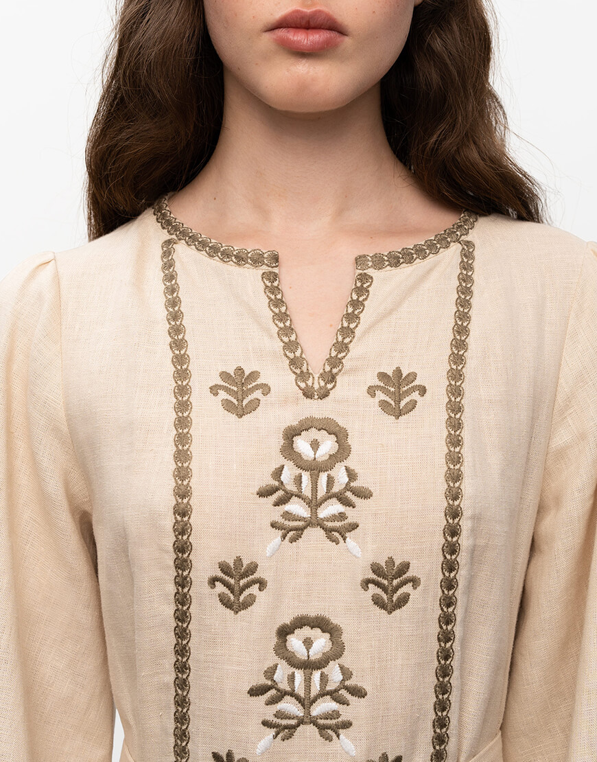 EDGXZU9Sbg1Fy1KDziJH4DaO8ykrInrtnUiFmdb5 Вишита лляна сукня Tranoy ETNODIM (ETN_Tranoy) - фото 6