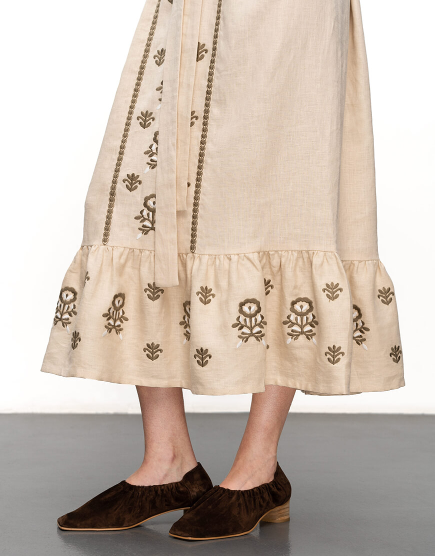 W0Z9Nbxclvwq3n9qvFrELWx4OQtTMyTnyuA8sn3G Вишита лляна сукня Tranoy ETNODIM (ETN_Tranoy) - фото 8