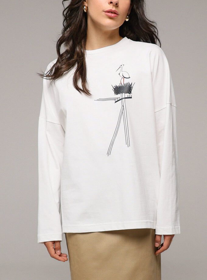 Білий лонгслів з лелекою ANNA YAKOVENKO (AY_3862)