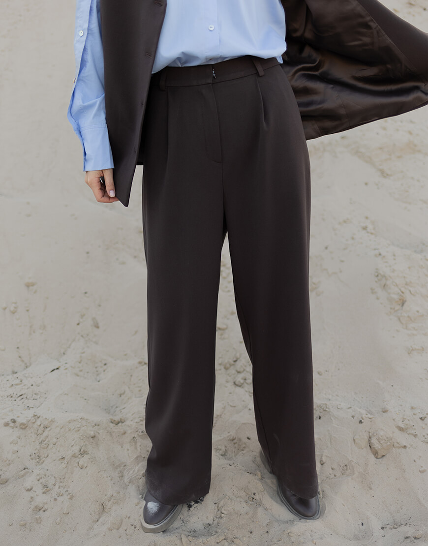 7P4A9535 Штани палаццо у кольорі темний шоколад LiSOLODKA (LS_7822_24) - фото 4