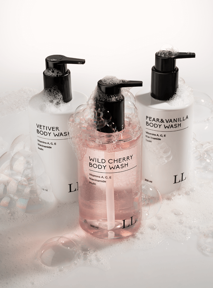 Парфумований гель для душу Wild Cherry BodyWash LOVE&LOSS (LL_WCBW300W)