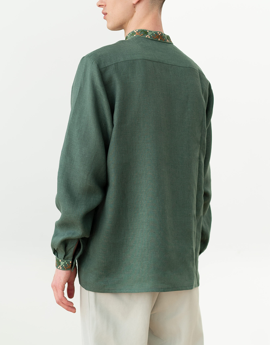 XDlEK9J1RUyLZpX68kFsFyO3IRTqOUxizzc7DwnX Чоловіча вишиванка з піксельним орнаментом дубового листя Velych ETNODIM (ETN_Velych) - фото 3