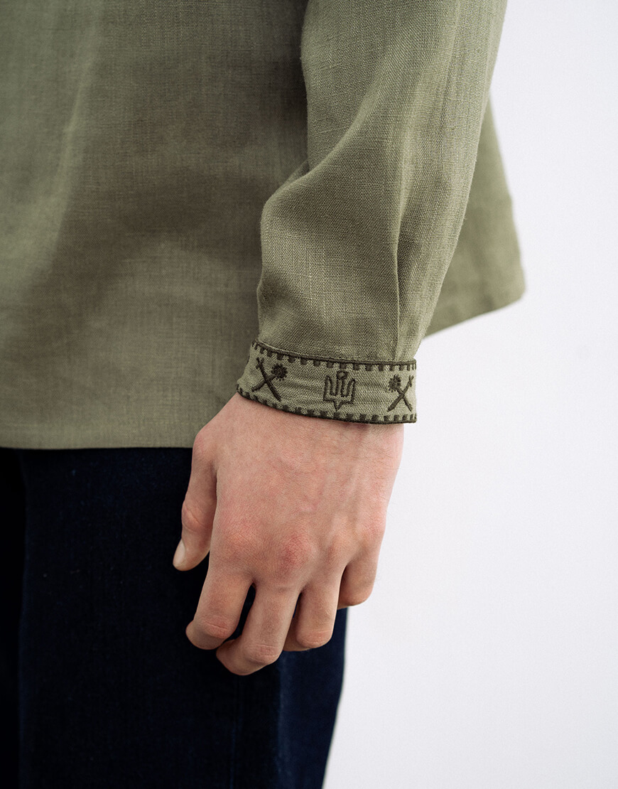 yeYW0GQNdA16YfJIbx1kkse2FiQ7duyVfVyk8fbH (1) Чоловіча вишиванка з льону кольору хакі Vidsich Khaki ETNODIM (ETN_Vidsich Khaki) - фото 5