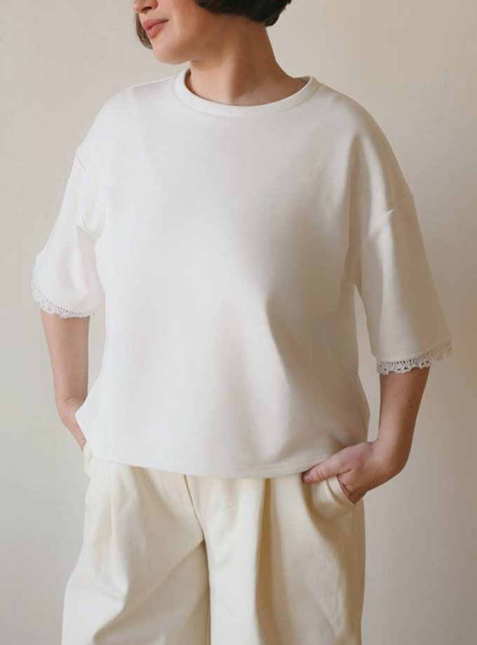 Футболка Simple з мереживом - Short KAPSULA (NN-099-113-1_kapsula)