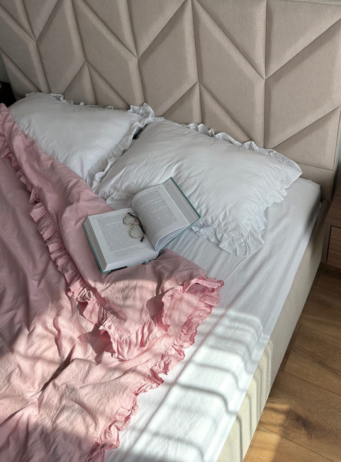 Постільна білизна з рюшами білий+пудровий BEDCLOZZZES (BEDCLZ_3921-1-2-2)