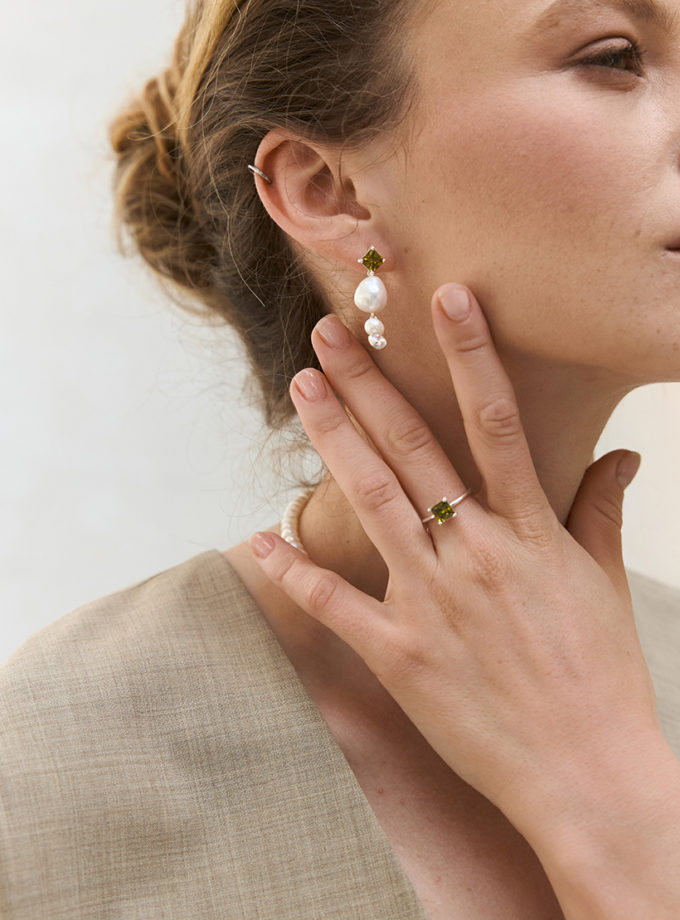 Сережки з оливковими фіантіами SOLAR SILVER (SLSR_SSER_081)