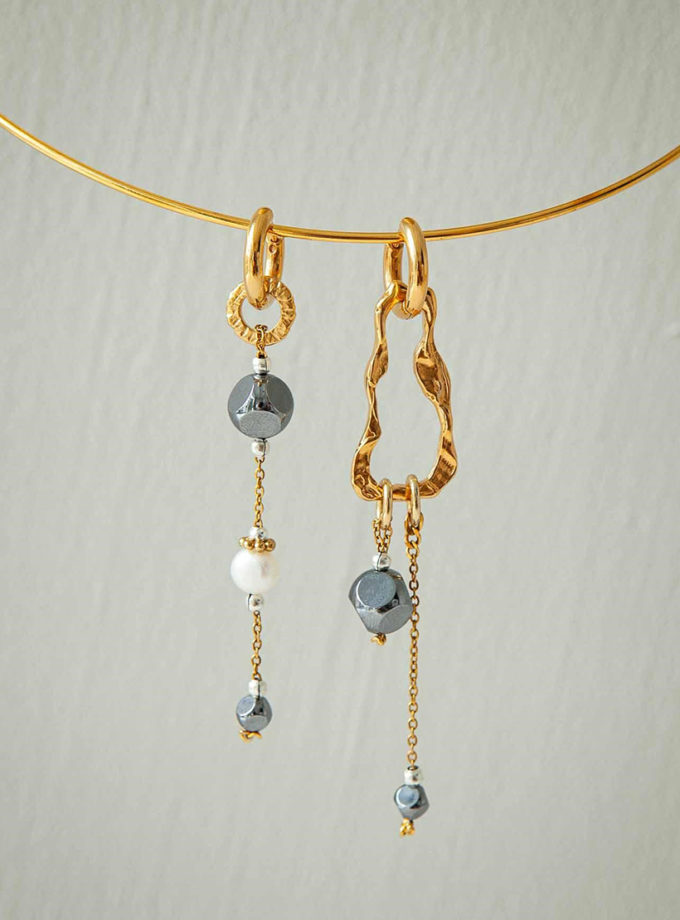 Сережки Frida Asymmetrical  Gold з гематитом та перлиною SAMOKISH (SMKSH_ E-010-A)