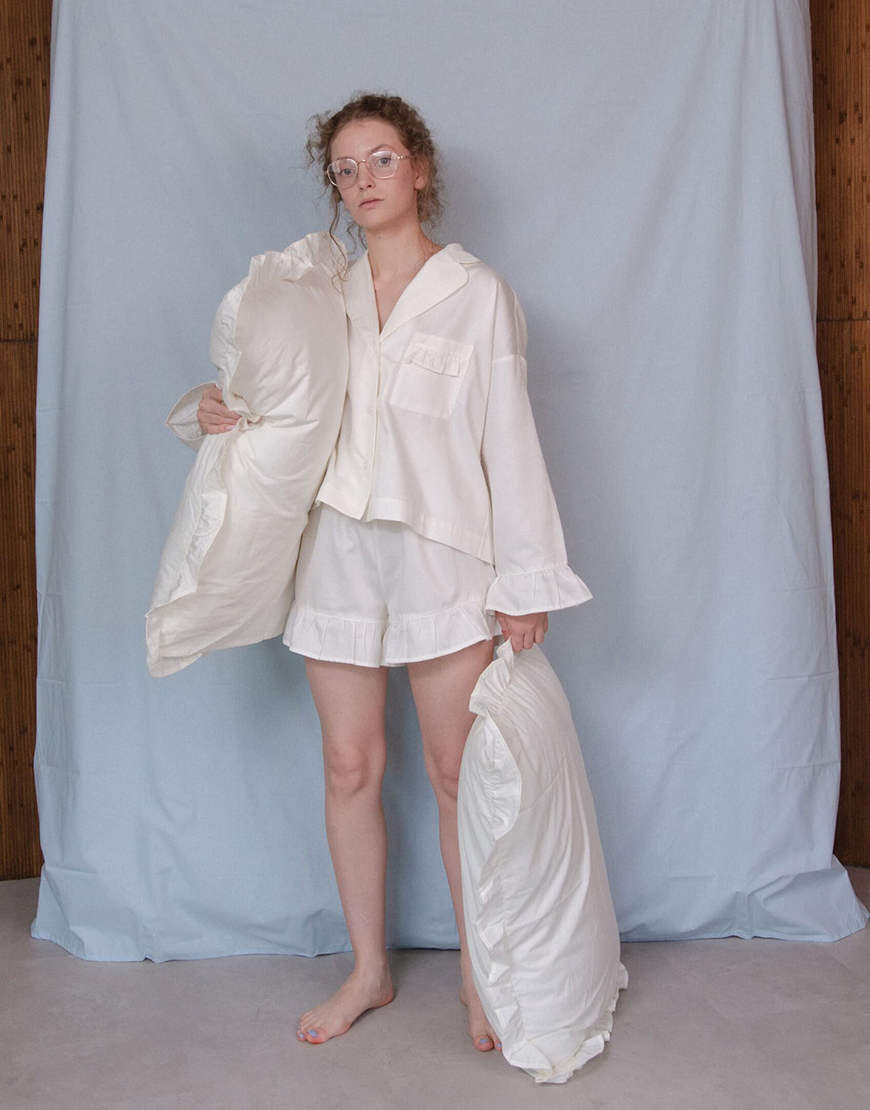 dsc_1050-pichi-scaled Комплект постільної білизни молочний+блакитний з рюшами BEDCLOZZZES (BEDCLZ_33921-1-2-3-1-1-1-2) - фото 3