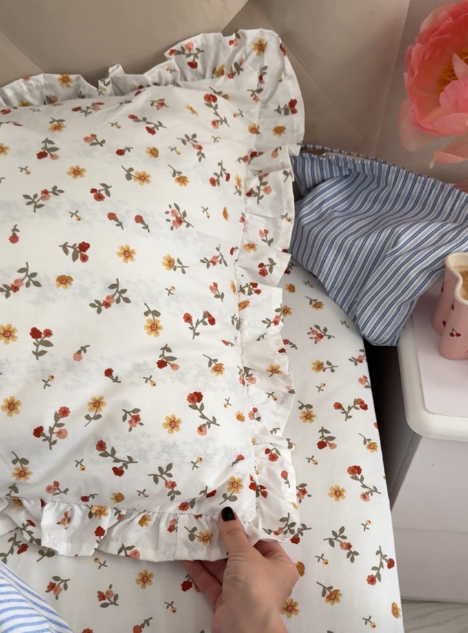 Комплект постільної білизни Pretty flowers з рюшами BEDCLOZZZES (BEDCLZ_3921-1-2-3-1-1-1)