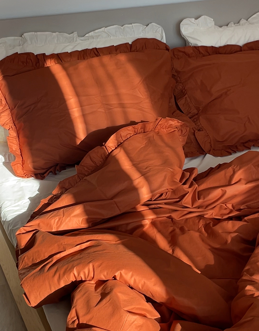 terracot (1) Комплект постільної білизни теракотовий+молочний ранфорс з рюшами BEDCLOZZZES (BEDCLZ_3921-1-2-3-1-1-1-3) - фото 2