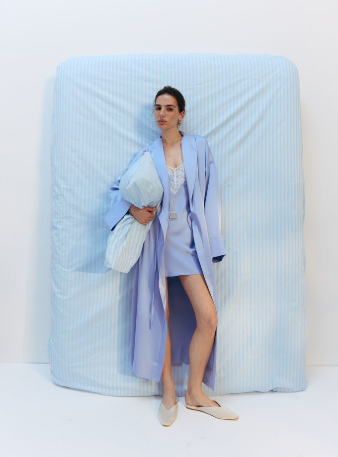 Кімоно вільного крою із сатину блакитне THE LACE (TLA_00003223)