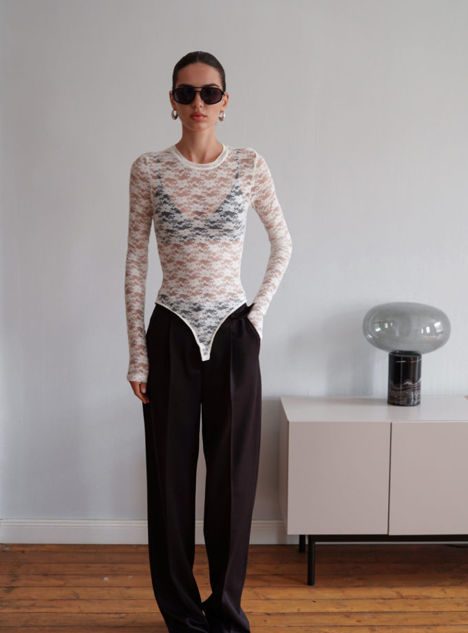 Боді з гіпюру молочне THE LACE (TLA_00003341)