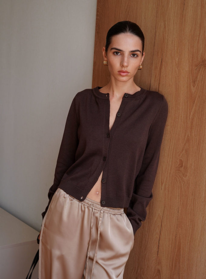 Трикотажний кардиган з круглим вирізом шоколадний THE LACE (TLA_00003382)