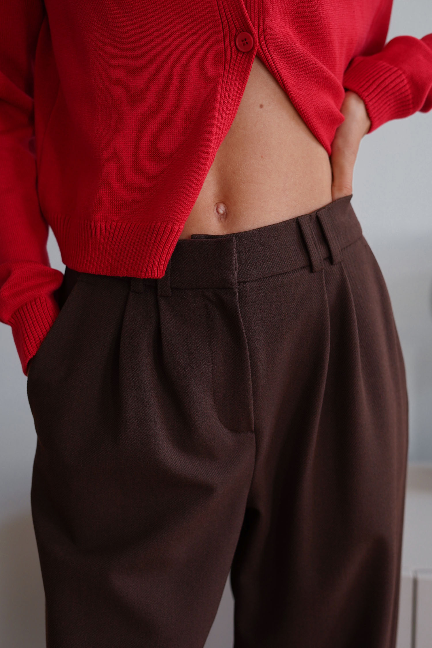 00003414-3 Брюки прямого крою з подвійними защипами шоколадні THE LACE (TLA_00003414) - фото 3