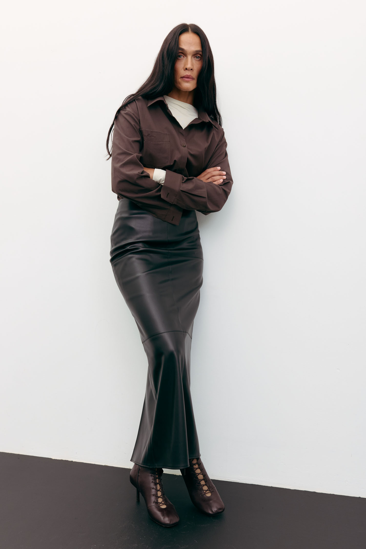 00003486-6 Сорочка оверсайз з вишивкою шоколадна THE LACE (TLA_00003486) - фото 6