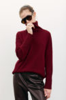 Трикотажний светр з об'ємною горловиною бордовий THE LACE (TLA_00003499)
