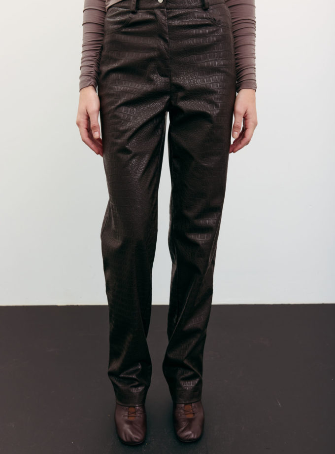 Брюки прямі з фактурної еко-шкіри шоколадні THE LACE (TLA_00003538)