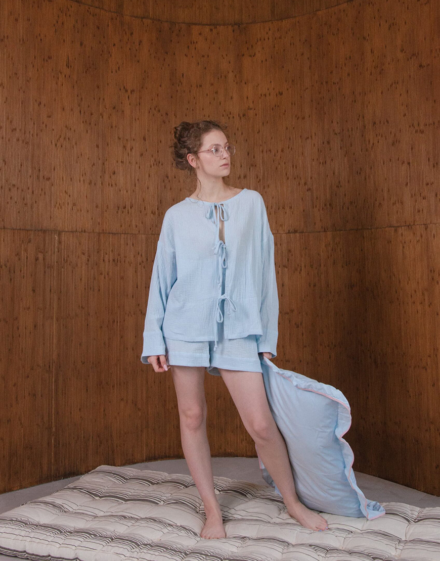 dsc_0950-pichi-scaled Муслінова піжама на зав'язках блакитного кольору BEDCLOZZZES (BEDCLZ_15690-3-1-1-3-5-1-2-1-1-2-1-2) - фото 3