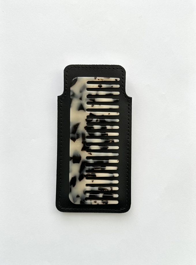 Гребінець з лого Lisolodka чорний в шкіряному чохлі LiSOLODKA (LS_0027_25_bl)