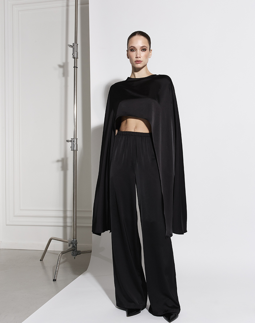 IMG_2499 Кейп Mist чорний ATTIE (ATT_CPMSTBLCK08) - фото 4