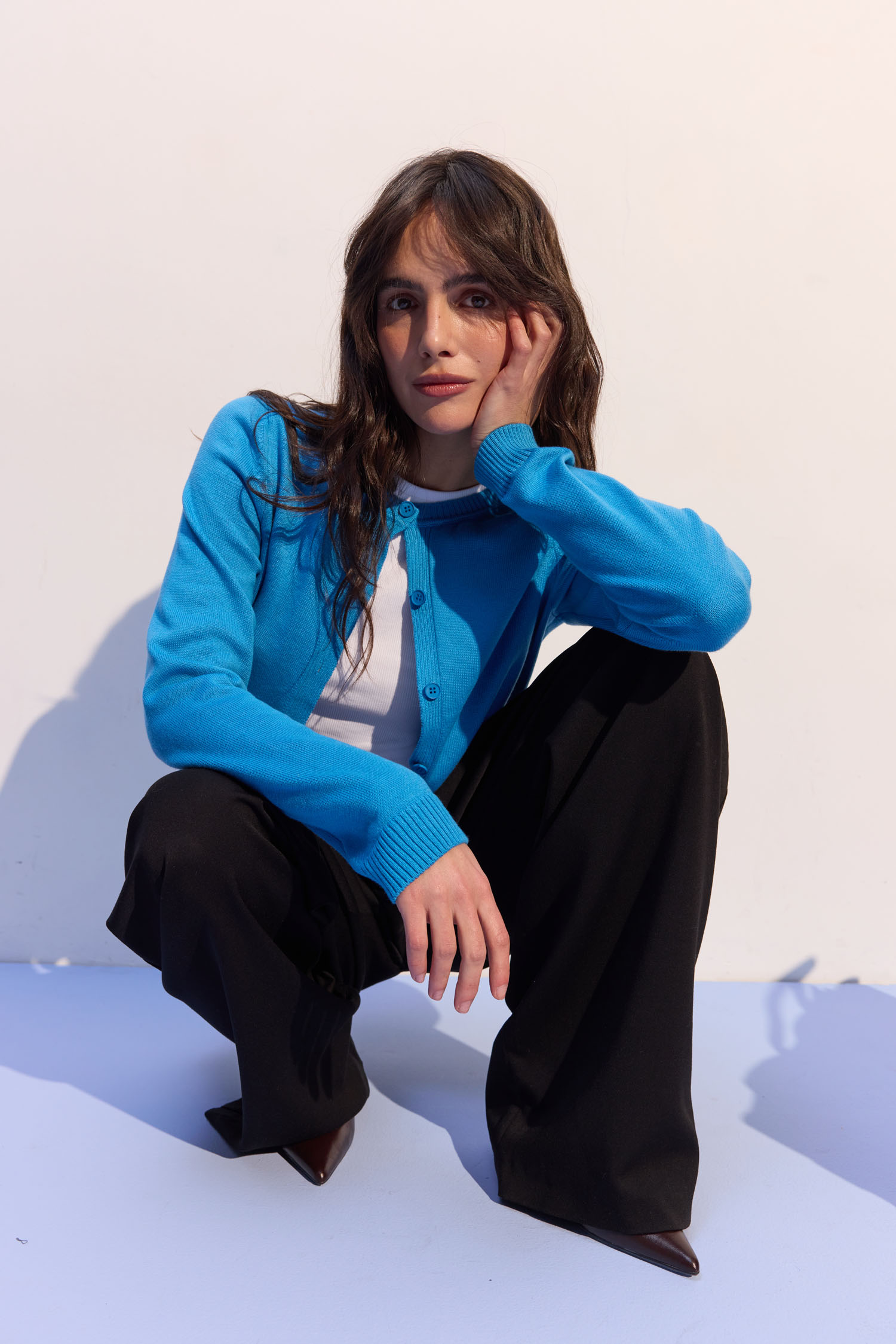 00003735-7 Трикотажний кардиган з круглим вирізом та вишивкою яскраво-блакитний THE LACE (TLA_00003735) - фото 7