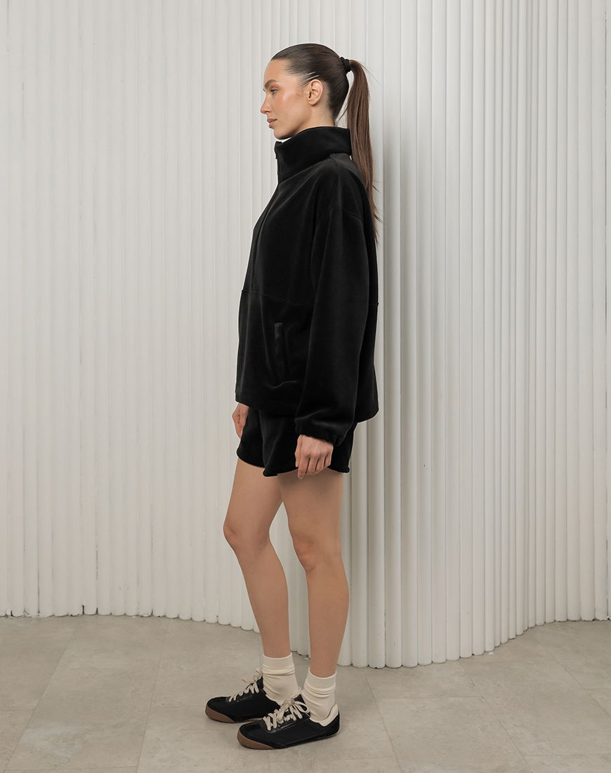 2025-12-30 15.35.37 Шорти спортивні з вирізами поларфліс чорні MMSW (MMSW_ШСЗВФ-W26-BL) - фото 3