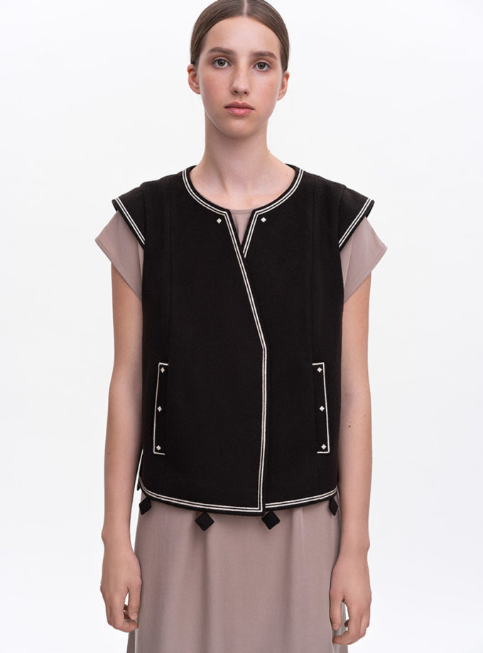 Темно-коричневий вишитий жилет Кібчик ETNODIM (ETN_Кibchyk-br)