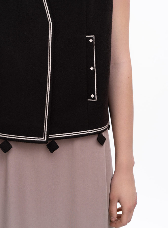 Темно-коричневий вишитий жилет Кібчик ETNODIM (ETN_Кibchyk-br)