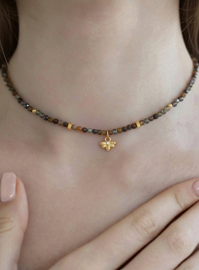 Намисто з натурального каміння і позолоченою бджілкою NSTONE (NST_NS52)