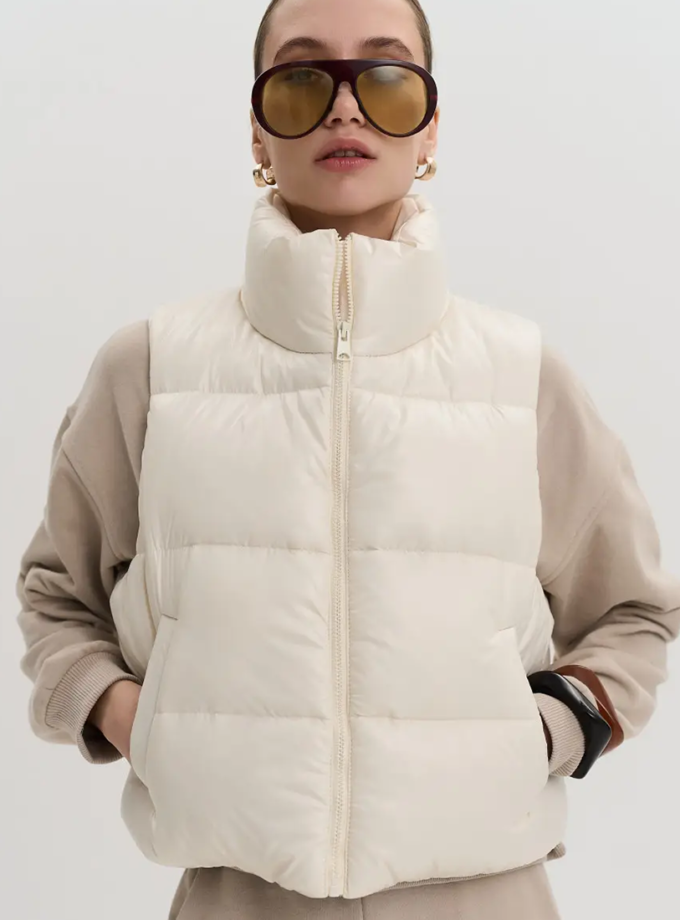 Жилет вкорочений OW 36 молочний TWICE (TWC_3351-105462-zhilet_mlk)