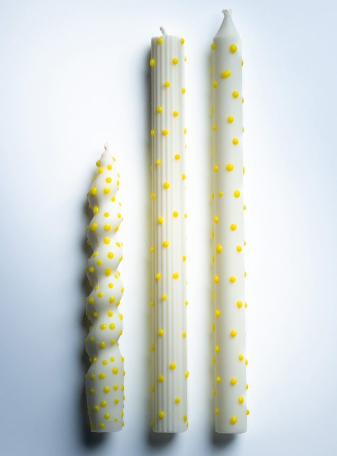 Набір свічок білі в жовту крапку FIRE RABBIT (FR-00-16)
