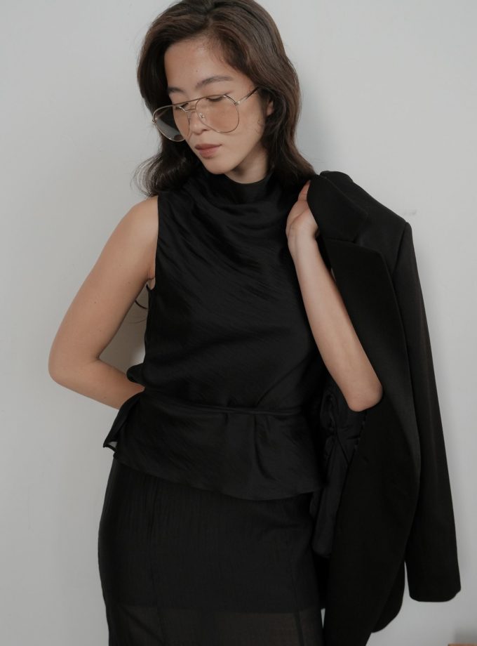 Топ із тенселу з тонким поясом чорний THE LACE (TLA_00003642)