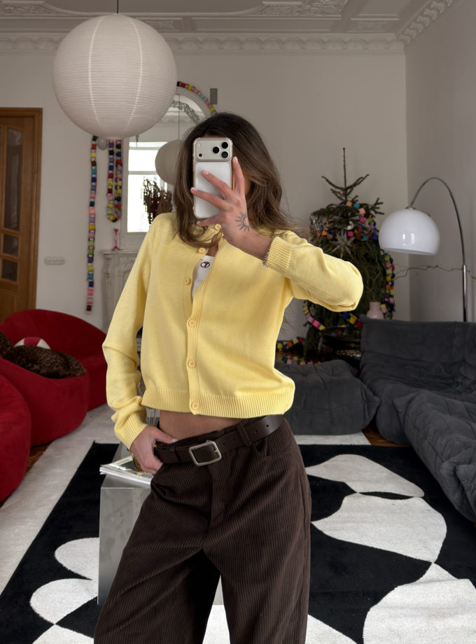 Трикотажний кардиган з круглим вирізом та вишивкою лимонний THE LACE (TLA_00003787)