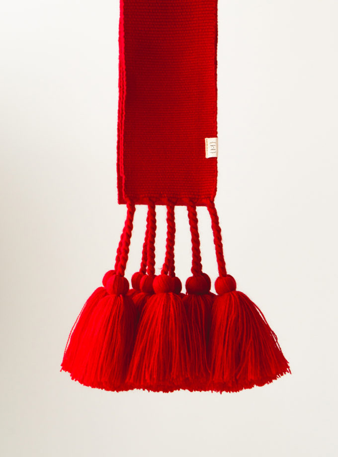 Крайка червона китиці МАЛЬВИ (MLV_BRD_TSL_RED_UNI)