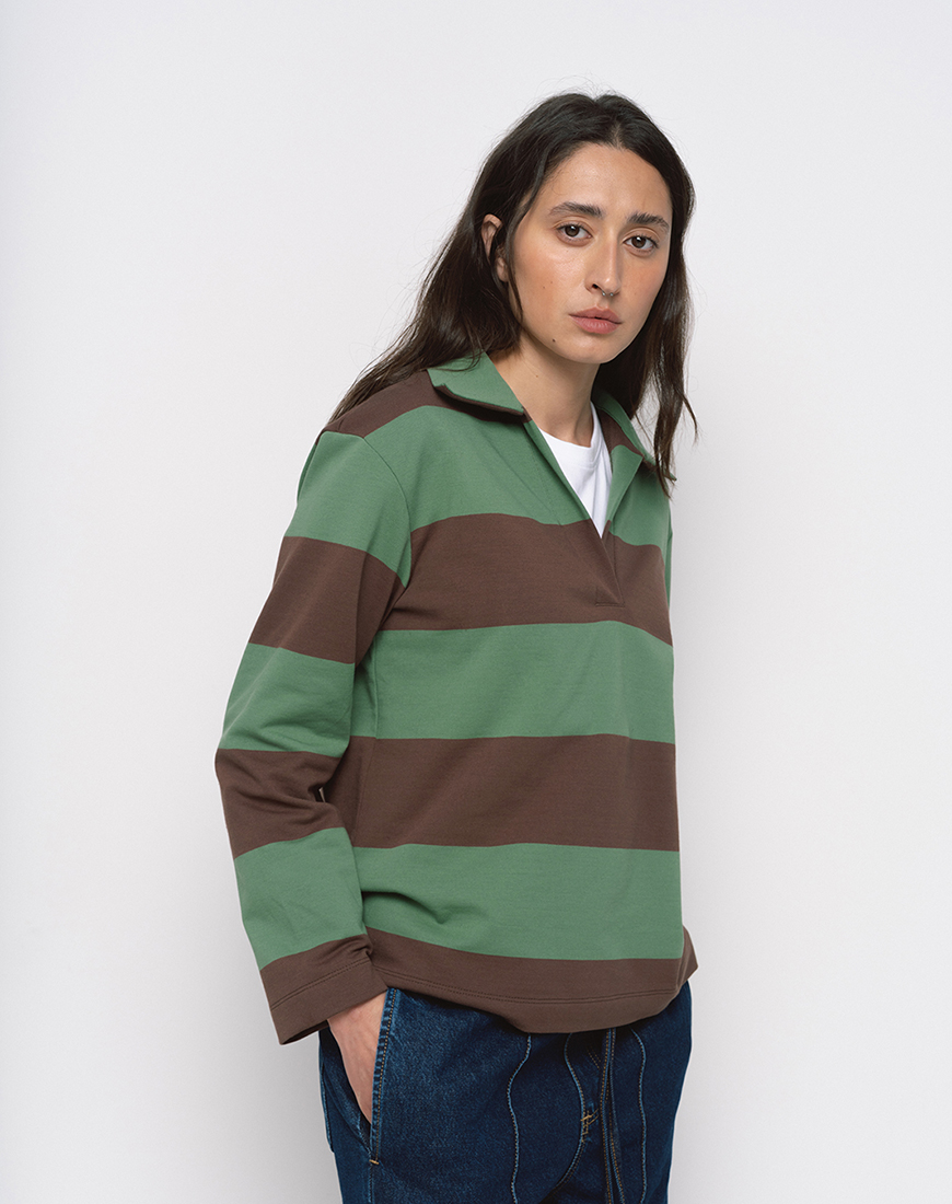 Balcony_spring26-074s Поло в коричнево-зелену смужку BALCONY GARMENT (BLCN_1585) - фото 4