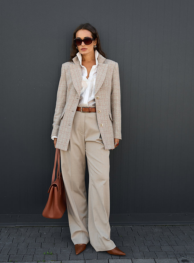 Брюки з защипами сіро-бежеві GET DRESSED. (GD_FA26_111)